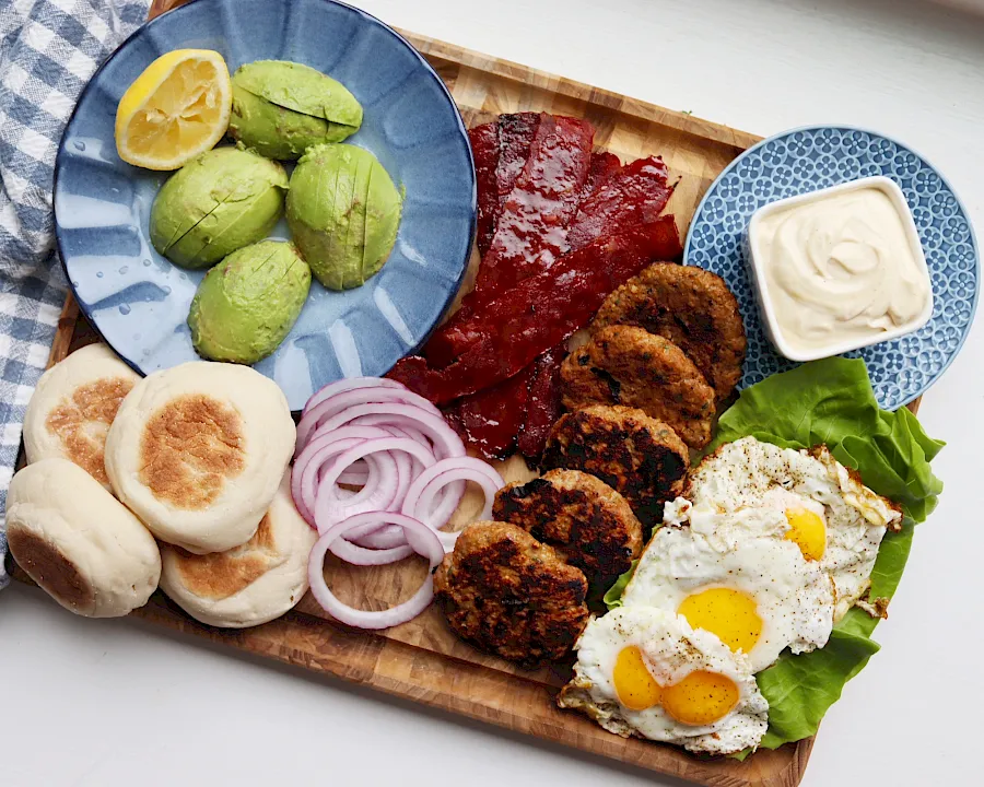 4_maple_turkey_burger_brunch_board